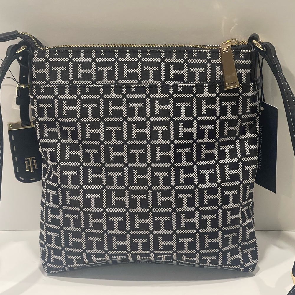 Tommy Hilfiger Crossbody Bag